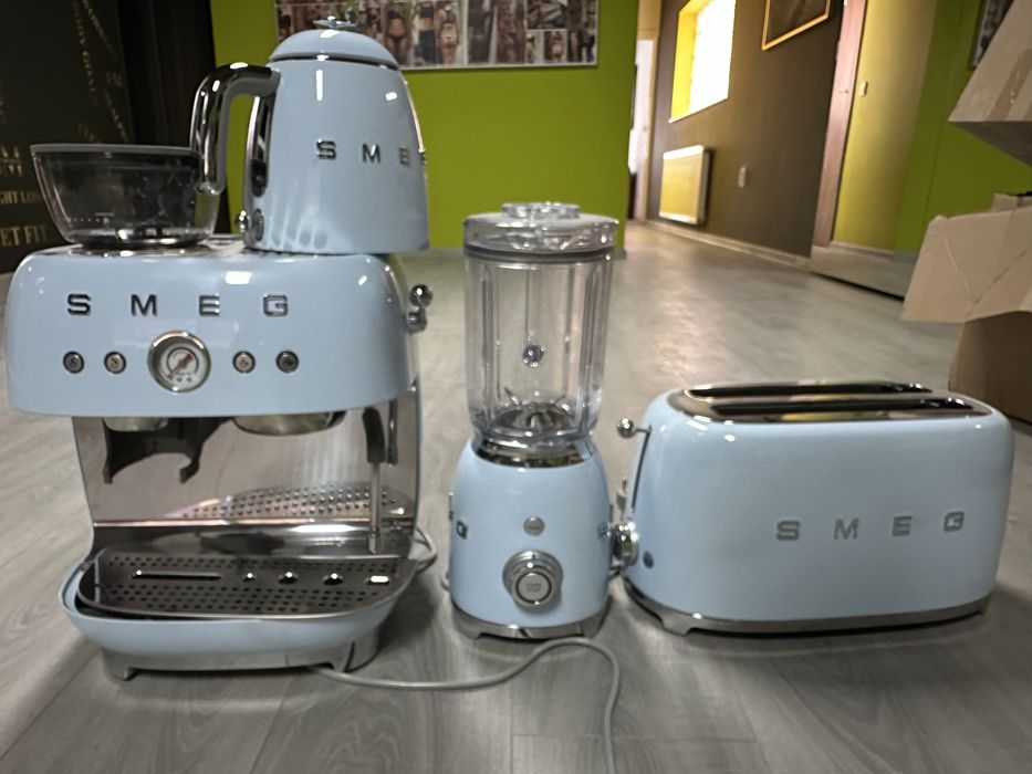 SMEG Expressor boabe,bender,prajitor paine,fierbator!NOI