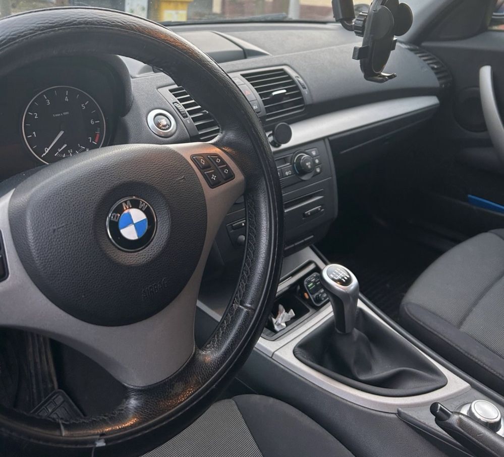 BMW Seria 1, 2007. 2.0 benzina ,129 cp