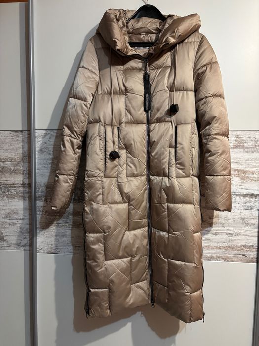 Дамско зимно дълго яке