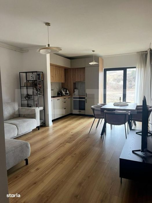 apartament 2 camere cu parcare inclusa