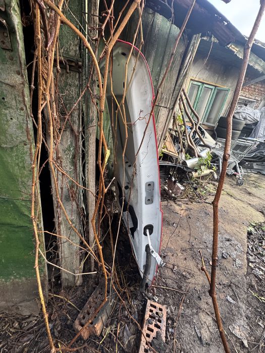 Usa spate dokker fara rugina