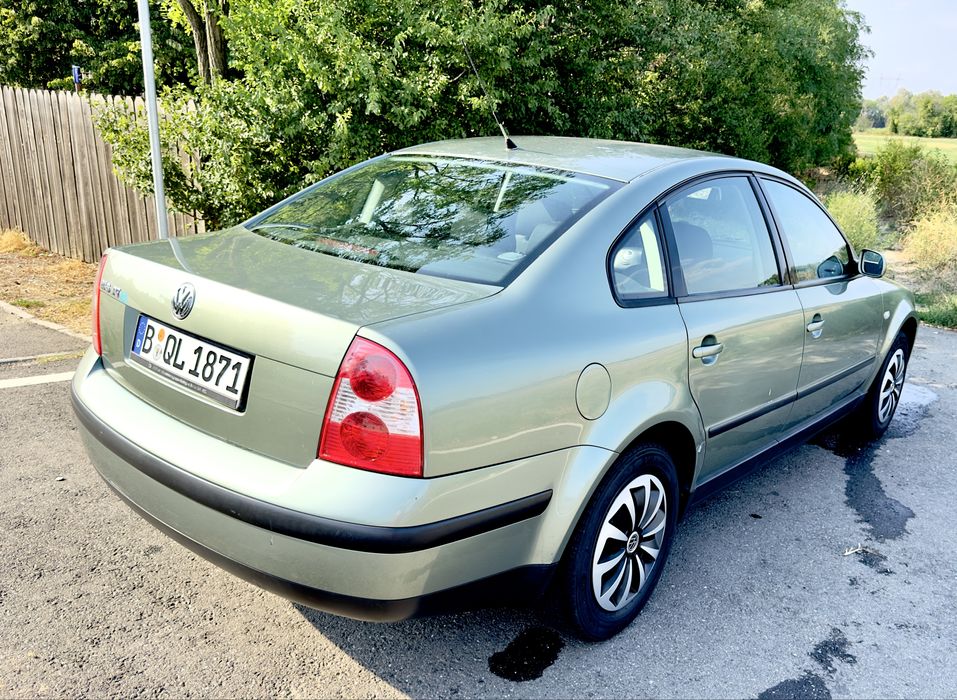 Volkswagen passat 1.6i 77.000KM