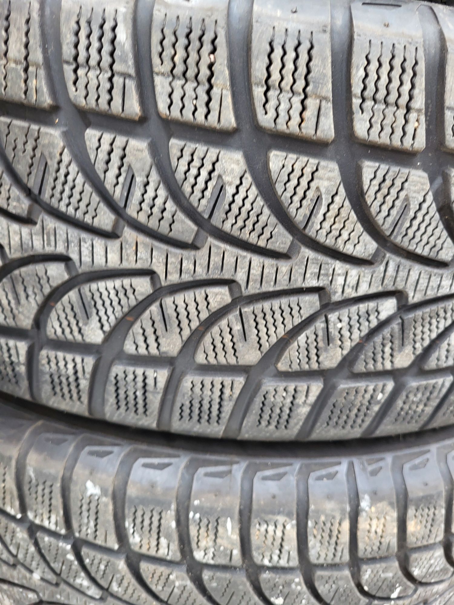 4 бр зимни 235/60/18 Bridgestone зимни гуми
