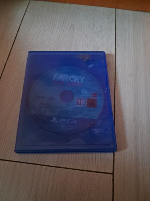 Vând joc ps 4 Farcry New dawn