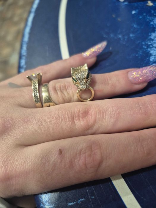 Inel aur , purtat de cateva ori , 14 karate , 3,95 grame