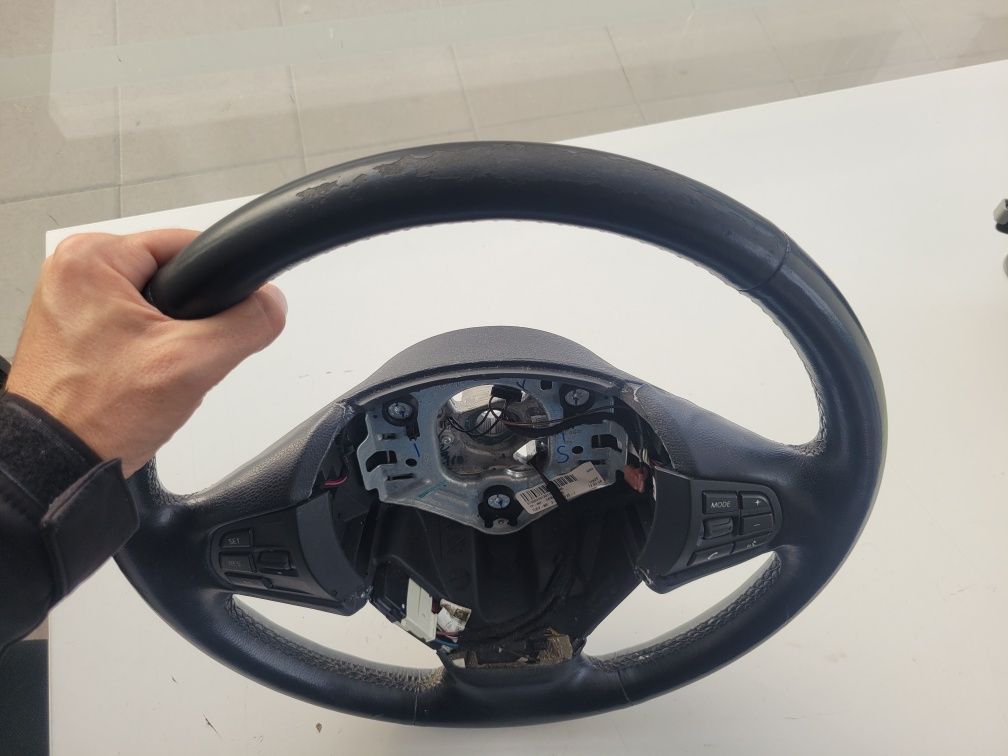 Волан BMW X3 F25