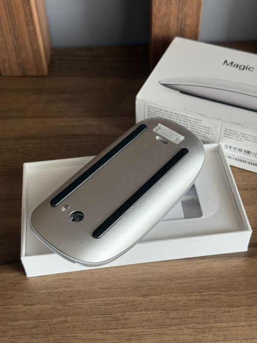 Magic Mouse (2024) - Noi