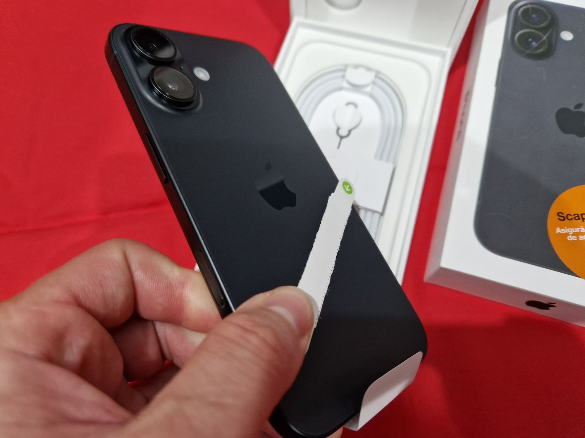 -Iphone 16, Nou, 128Gb, 8Ram, 0 cicluri incarcare, neactivat, nefolosi