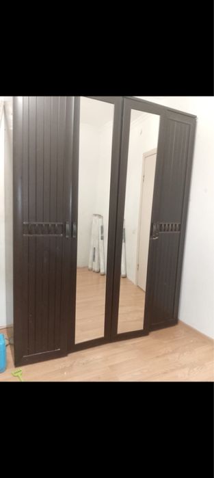 Шкаф в хорошем состяние отдам бесплатно