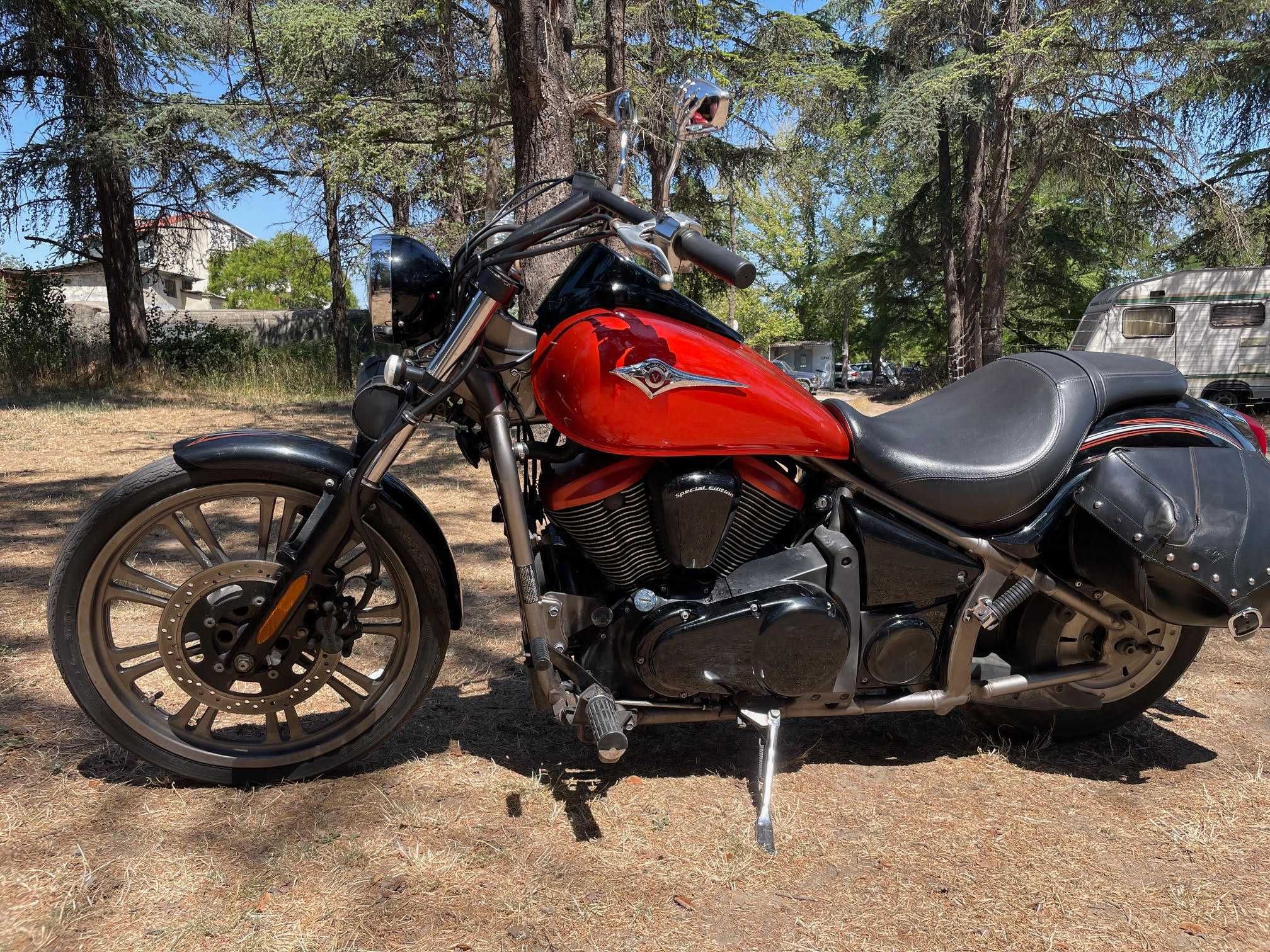 Kawasaki Vulcan VN 900 Custom