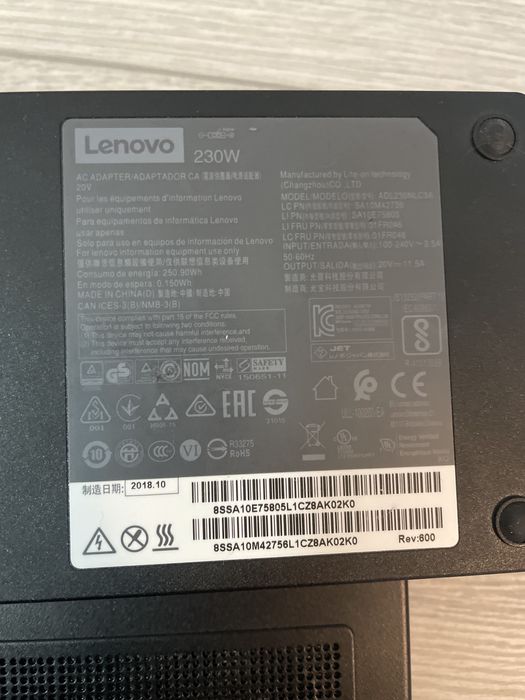 Lenovo ThinkStation P340 Tiny I7 10700T si suport vesa