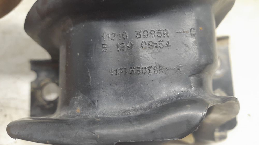 Suport tampon motor 113758078r Renault Captur 1 [2013 - 2017]
