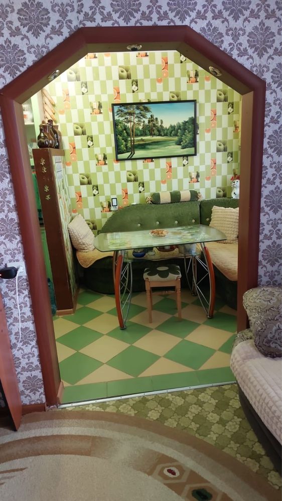 Продам  крупногабаритную 3х комнатную
