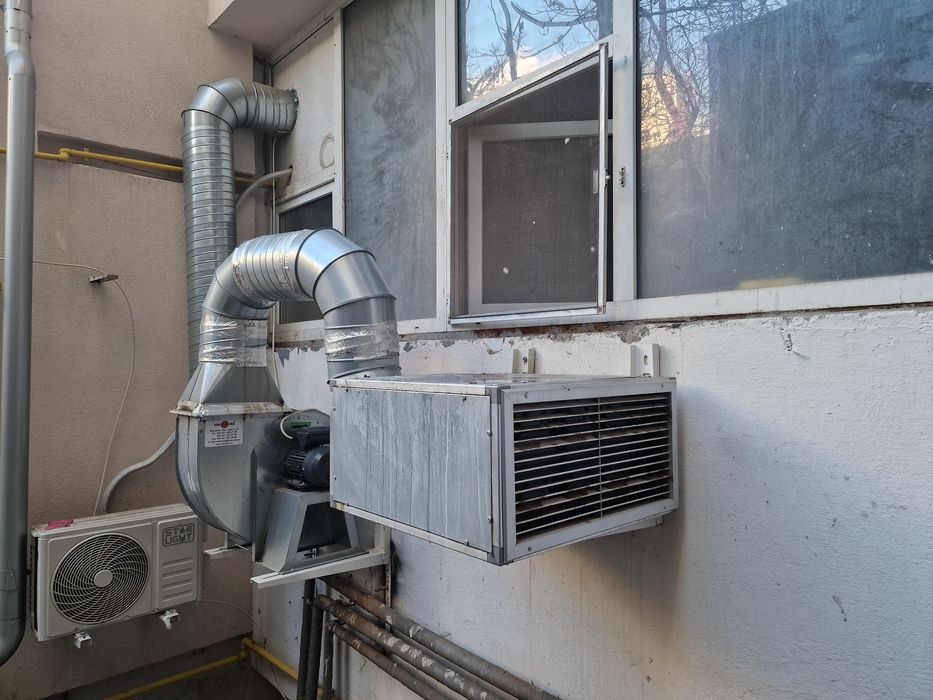 Hota, filru de carbune(centrala filtrare), motor exterior,gril