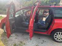 Vând Volkswagen Sharan