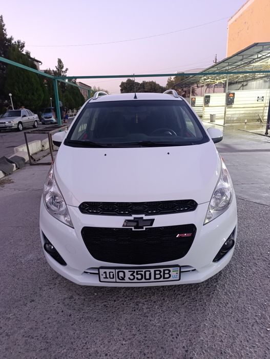 Spark yili 2011 3 pozitsya orqa kirloda petno bor korib olovraslar