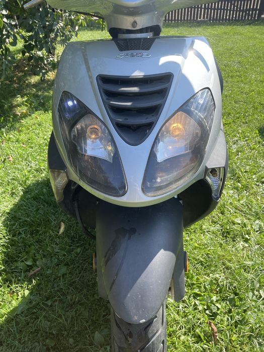 Vand scuter 150cc cu acte