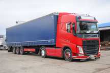 Ansamblu VOLVO 460 E6 2015 Automat+Semiremorca Krone transport bobine