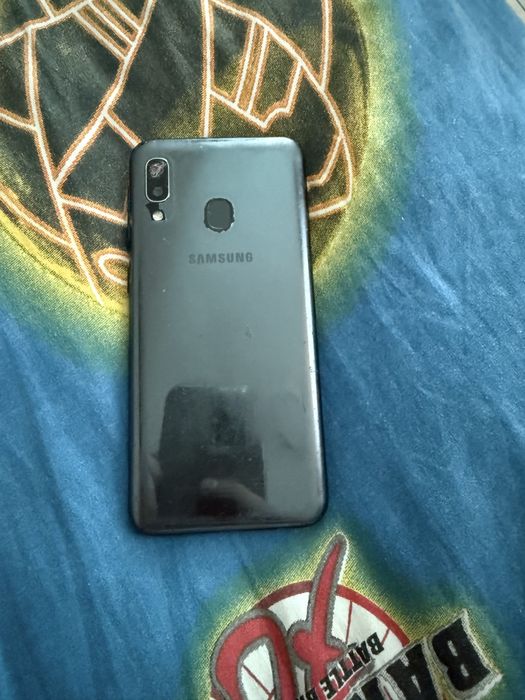Samsung galaxy A20 E