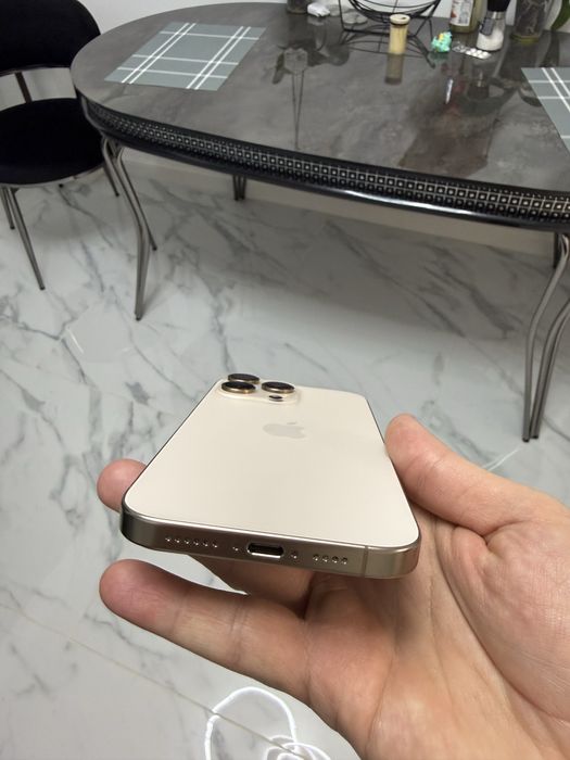 Vand iphone 16 pro max desert titanium