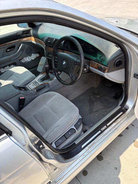 Bmw e39 520i volan dreapta automat