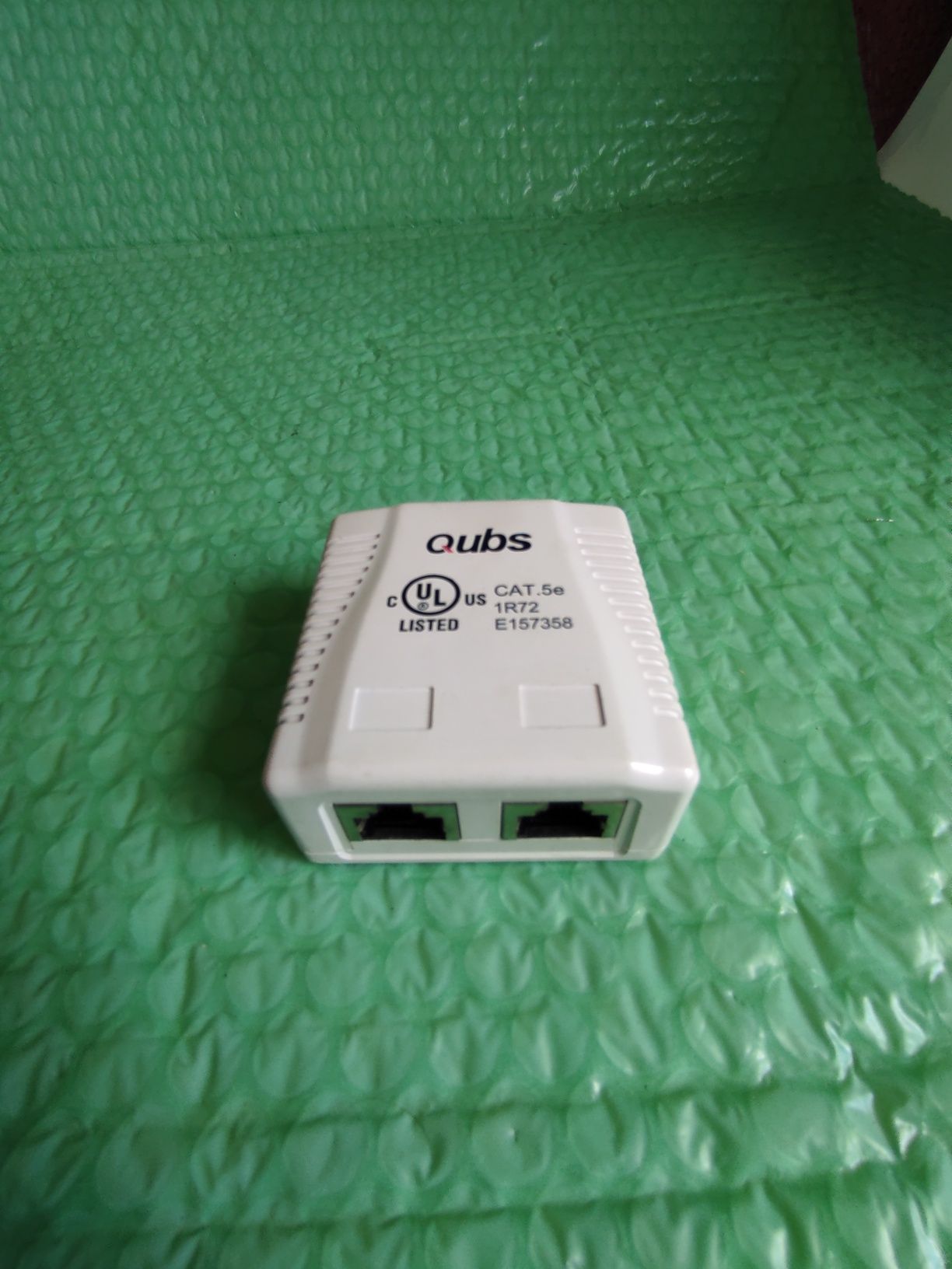 Priza de conectare cu doua mufe RJ45