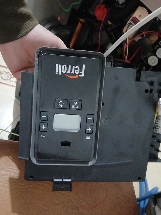 Centrala feroli defecta