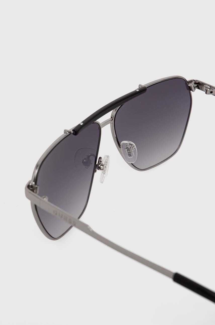 Оригинални мъжки слънчеви очила Guess Aviator -45%