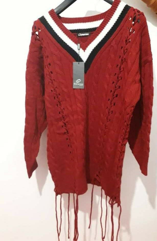 Червен зимен пуловер туника с връзки универсален размер