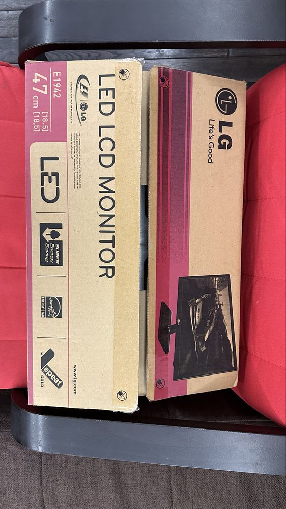 Монитор Леново Lenovo