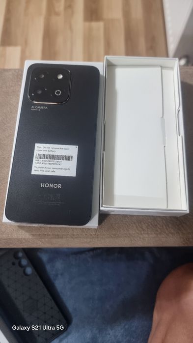 Vand schimb 3 telefoane acept schimb doar cu s 23 ultra