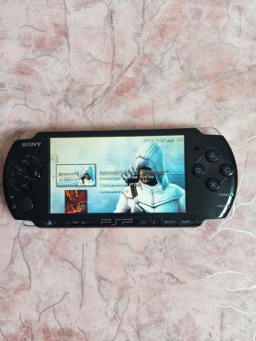 Продам PSP vita 30000
