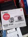 Aparat Canon eos 100 / casti audio sennheiser momentum 4