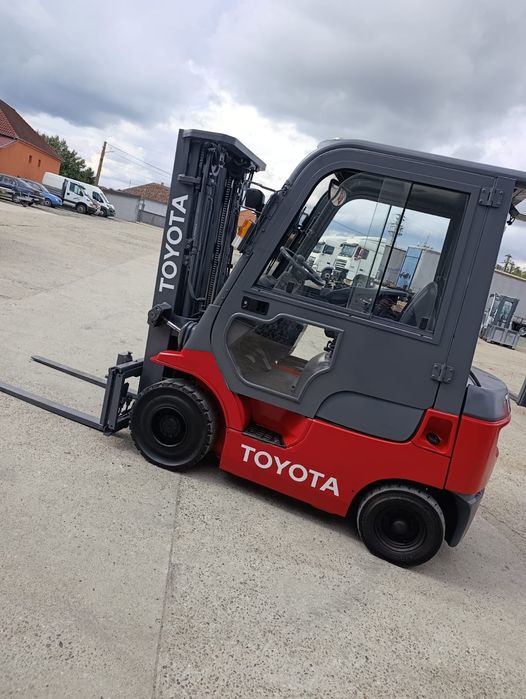 Motostivuitor Stivuitor  TOYOTA  Diesel