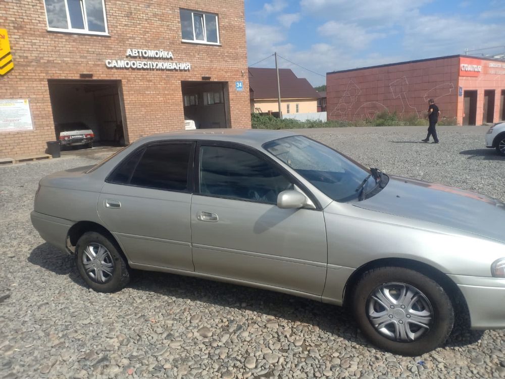 Toyota Carina 1996