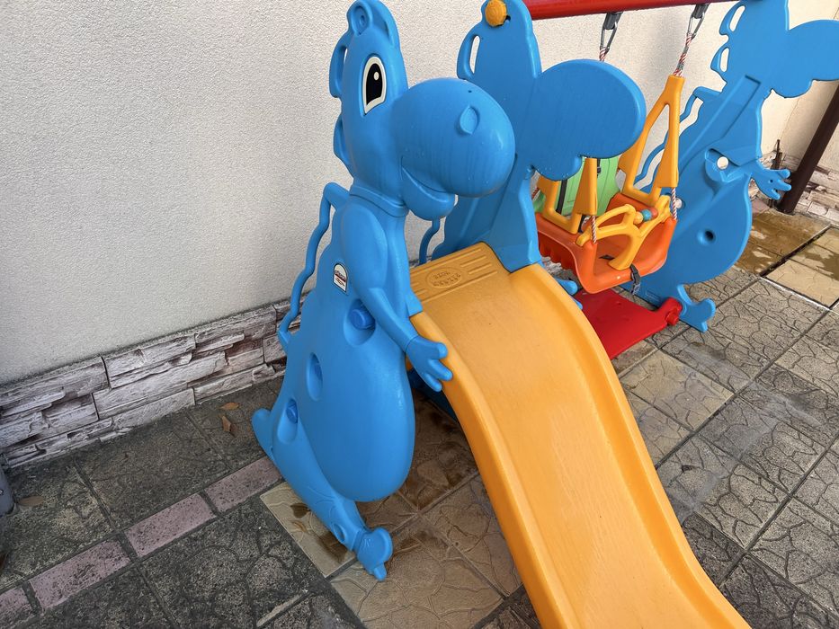 Детска пързалка с люлка Pilsan Dino