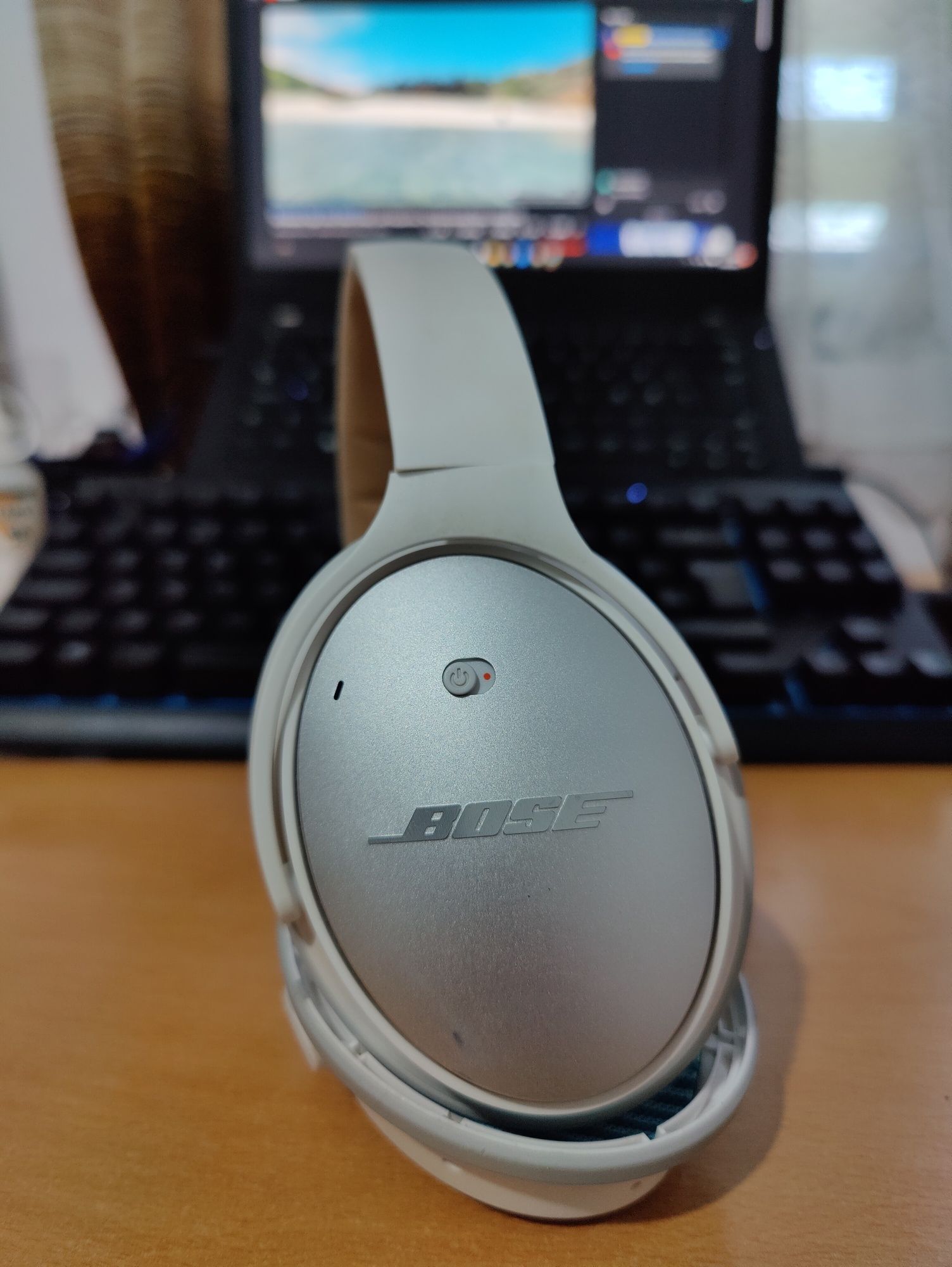 Casti Bose QC25 pad-uri noi