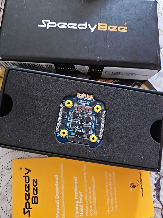 SpeedyBee 35A BLS Mini ESC – чисто нов

Ток: Marketplace.