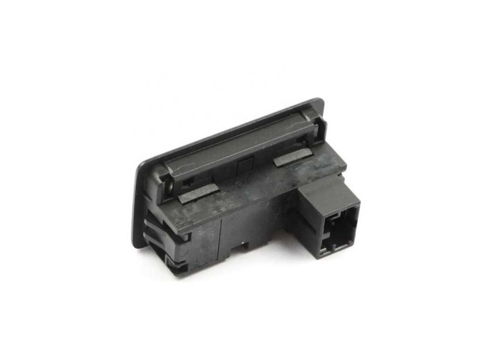 Бутони за отваряне и затваряне багажник VW Polo,Jetta,Audi A4,A6,A7,A8