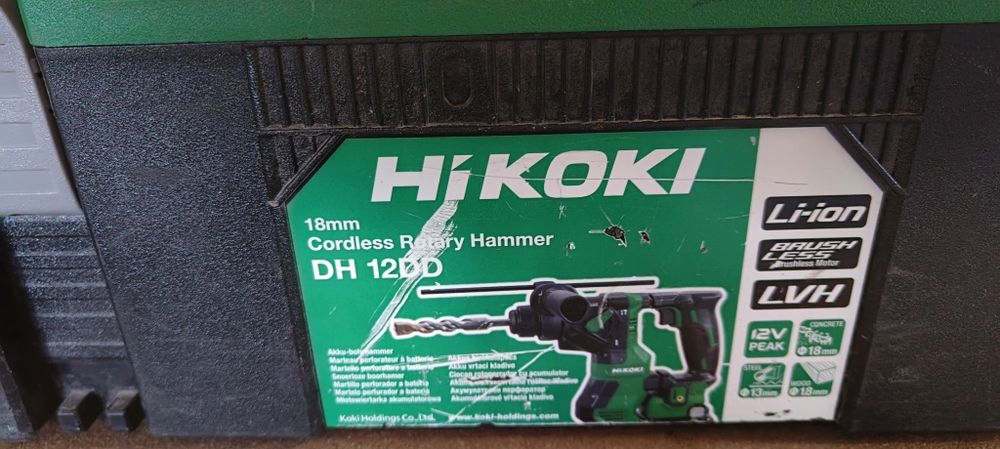 Перфоратор Hikoki DH120D