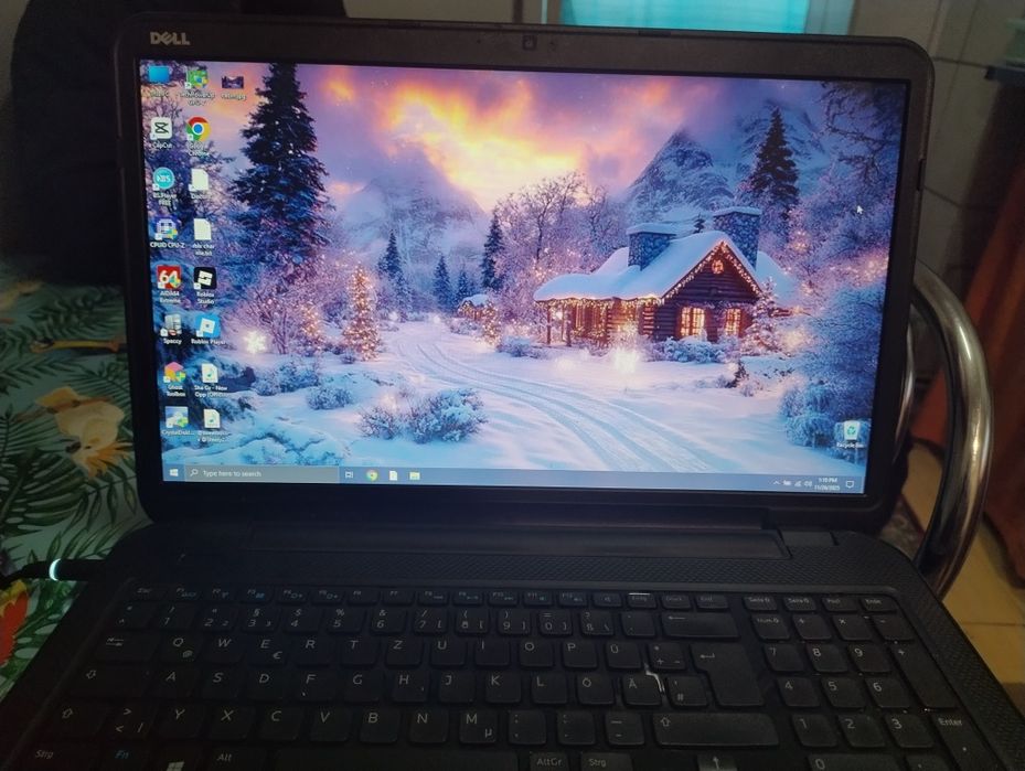 Vând laptop dell Intel core i5 8 gb