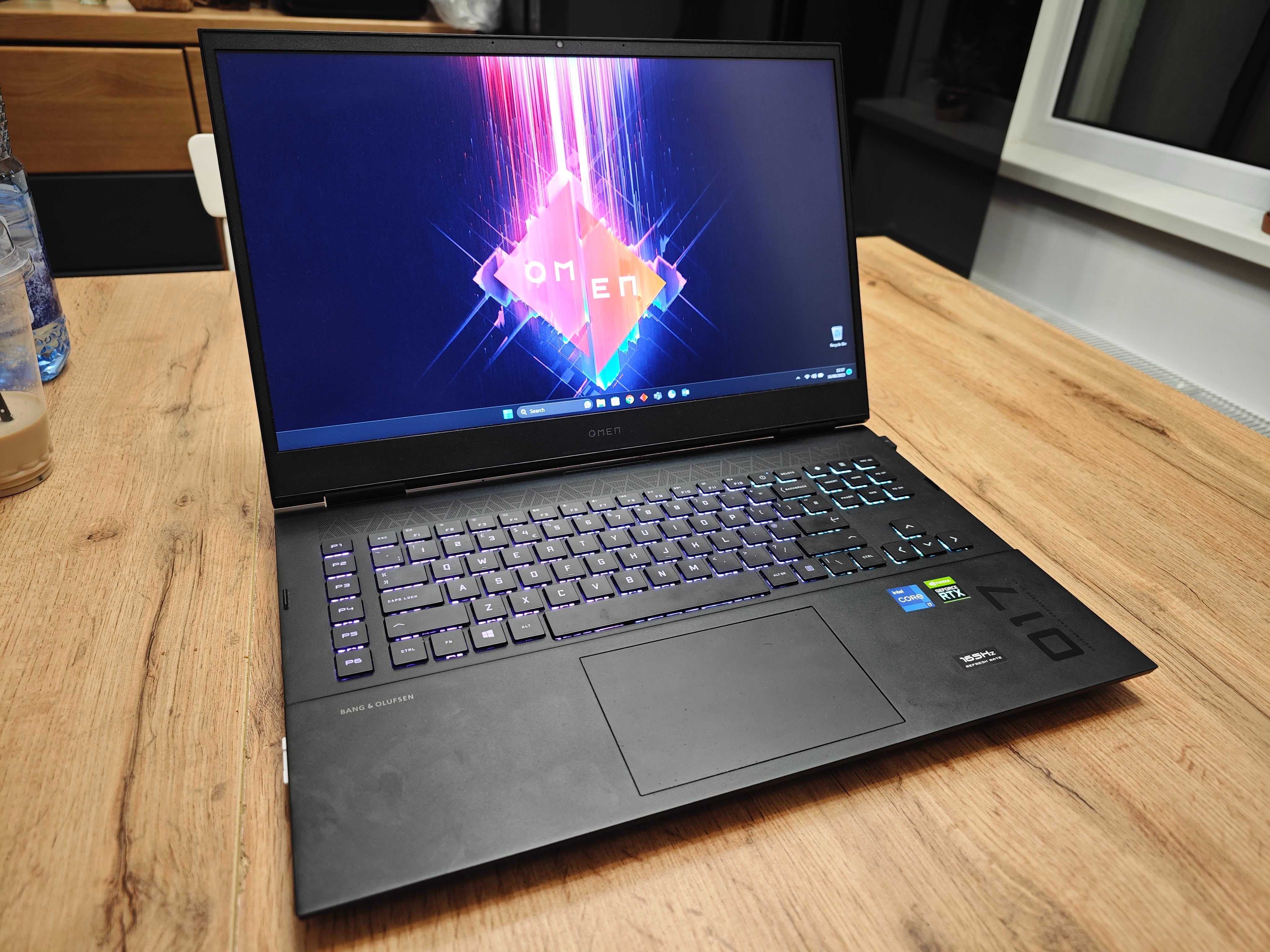 Laptop Gaming HP Omen 17 - ck0028nq