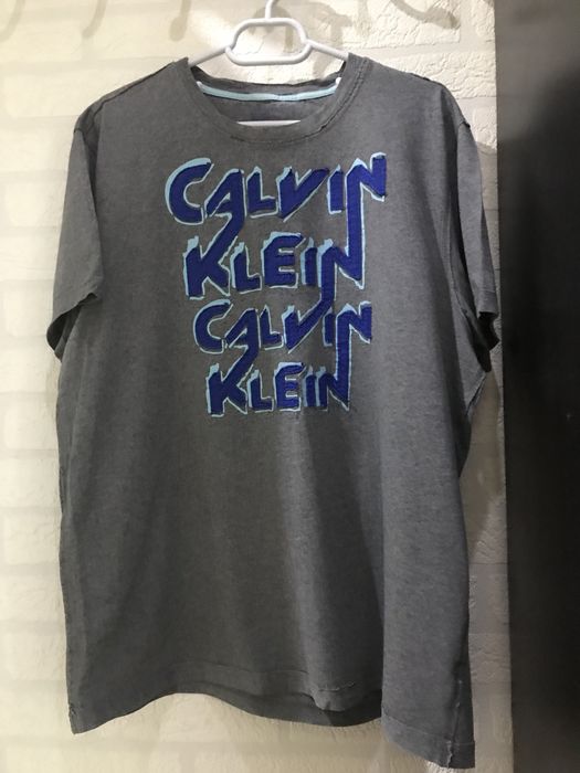 Pulovere  geci diverse