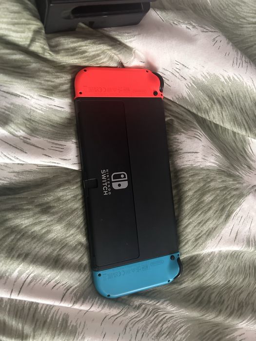 Nintendo switch, OLED