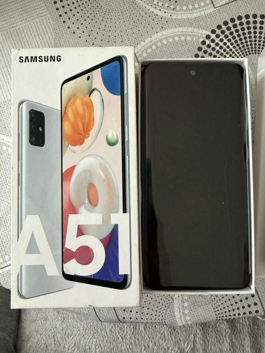 Самсунг А 51 ...