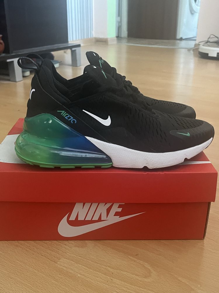 Nike Air Max 270 GS