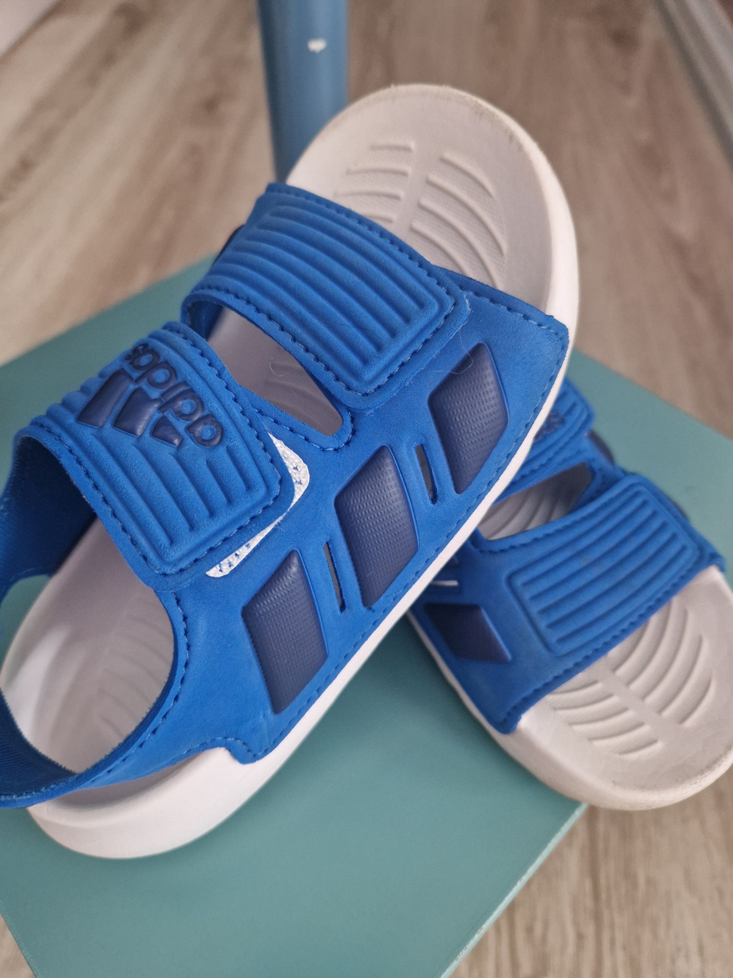 Сандали за момче adidas