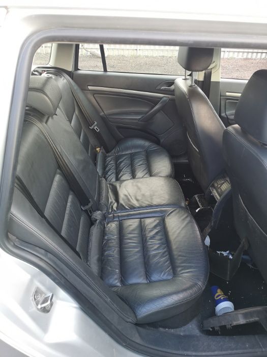 Dezmembrez Skoda Octavia II 2.0 FSI BLR Caravan
