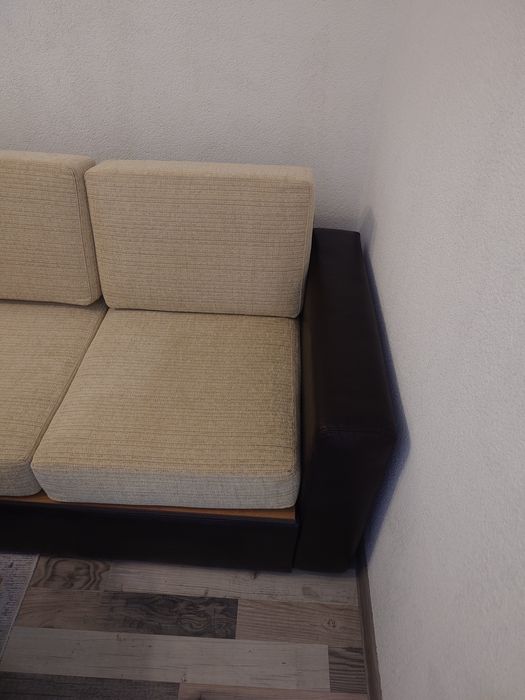 Диван в добро състояние!!