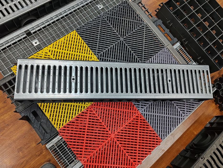 Лоток DN150 H120 пластик + решотка оцинковка 1.8 мм. Гидролика